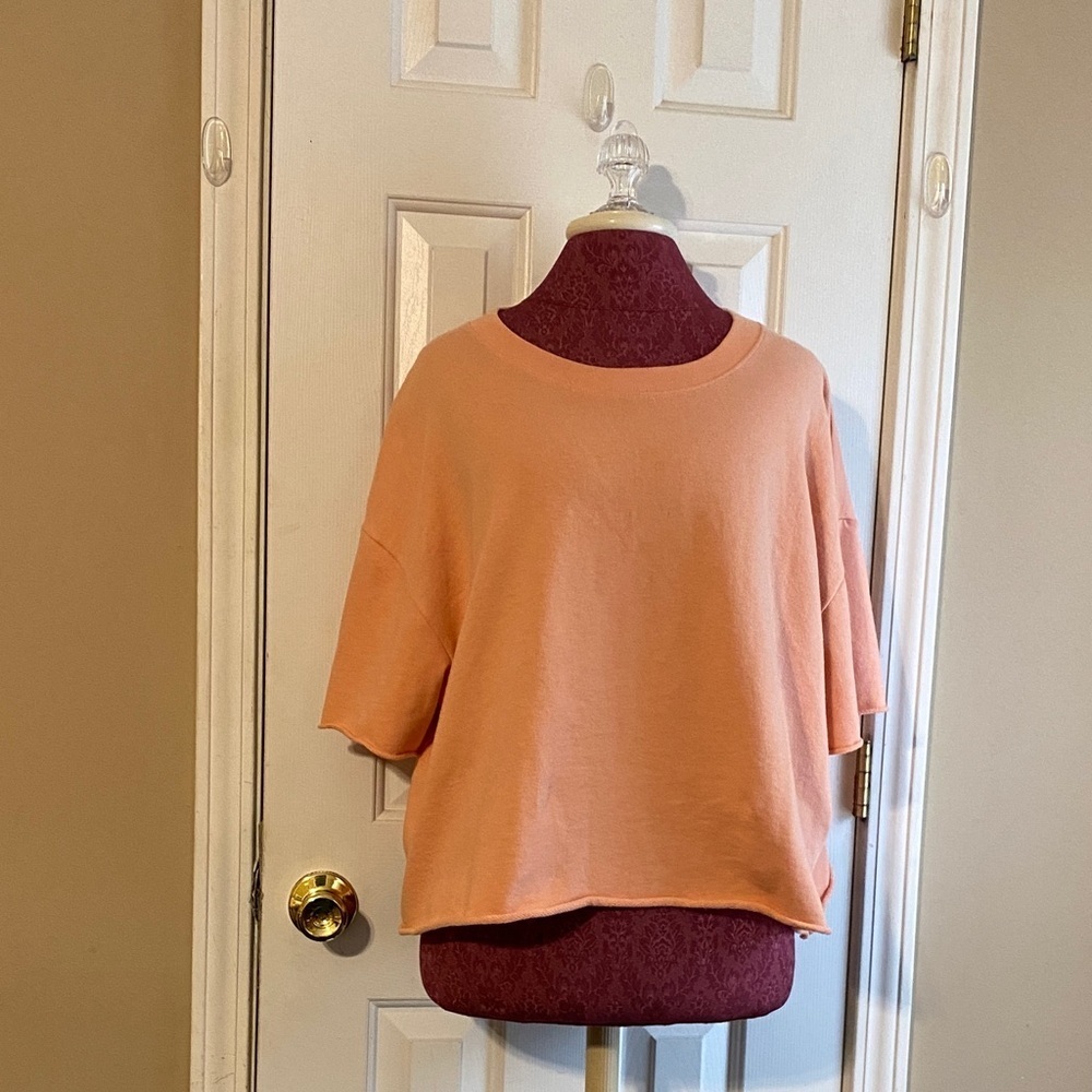 GAP Peach Cropped Sweat Shirt Size XXL Beach Walking Short Sleeve Activities